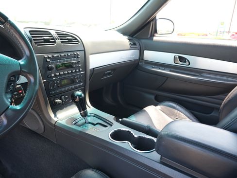 Used 2002 Ford Thunderbird RWD image 23