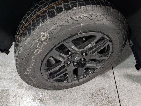 New 2026 Chevrolet Silverado 1500 LT Trail Boss AWD/4WD image 11