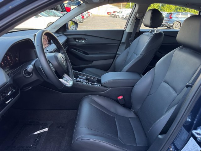 Used 2025 Honda Accord Touring image 6