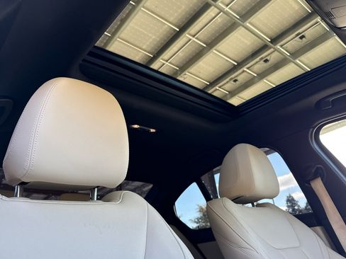 Used 2020 BMW 330i Sedan w/ Convenience Package image 20