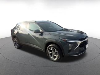 Used 2025 Chevrolet Trax LT w/ LT Convenience Package video 2