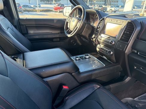 Used 2020 Ford Expedition Limited w/ Equipment Group 303A image 24