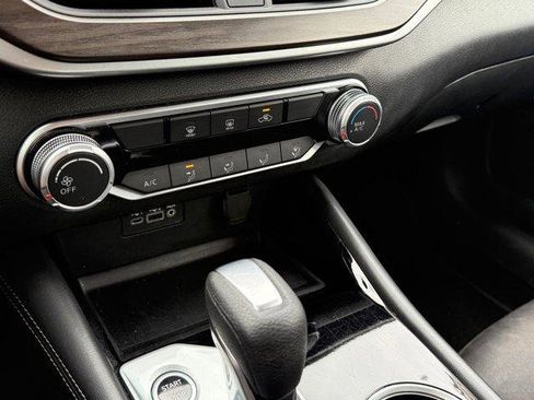 Used 2023 Nissan Altima 2.5 SV image 24