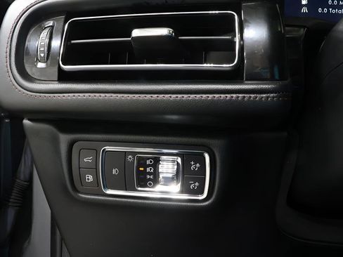 Used 2021 Lincoln Aviator Grand Touring w/ Equipment Group 302A image 19