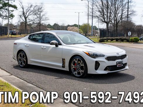 Used 2020 Kia Stinger GT2 image 4