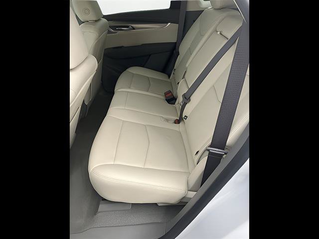 Certified 2023 Cadillac XT5 Premium Luxury w/ Technology Package FWD image 9