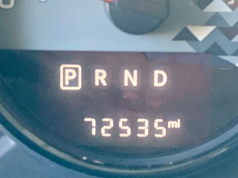 Used 2017 Jeep Wrangler Sahara image 18