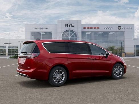 New 2026 Chrysler Pacifica Select AWD/4WD image 4