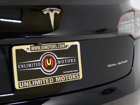 Used 2018 Tesla Model 3 Long Range image 12