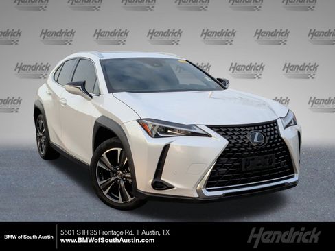Used 2019 Lexus UX 200 image 1