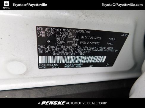 Used 2025 Toyota RAV4 XLE Premium image 9