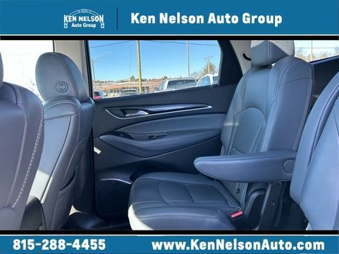 Used 2021 Buick Enclave Essence w/ Sound and Sites Package image 21