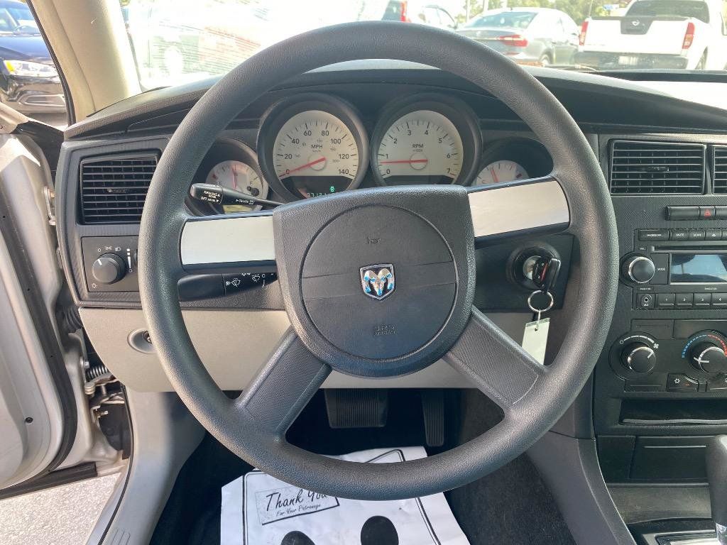 Used 2007 Dodge Charger w/ Convenience Group I RWD image 27