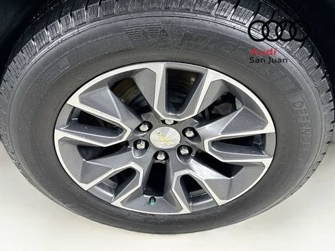 Used 2021 Chevrolet Tahoe LT w/ LT Signature Package RWD image 41