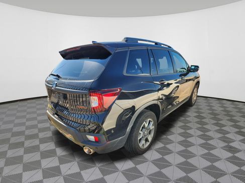 Used 2023 Honda Passport TrailSport image 4