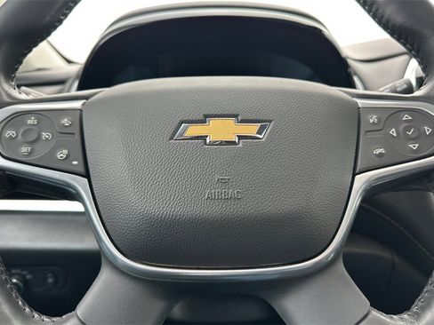 Used 2021 Chevrolet Traverse Premier image 21