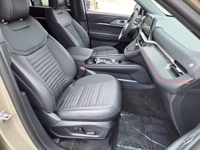 New 2027 Ford Explorer ST-Line RWD image 15