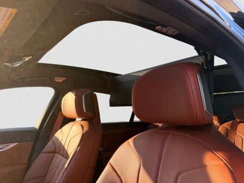 Used 2023 BMW i7 xDrive60 w/ Executive Package 2 image 12