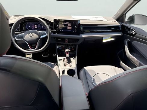 New 2026 Volkswagen Jetta GLI Autobahn FWD image 10