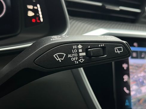 Used 2025 Audi RS 6 performance image 45