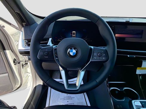 New 2026 BMW X1 xDrive28i w/ Technology Package image 40