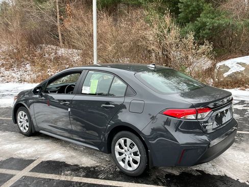 New 2026 Toyota Corolla LE image 3