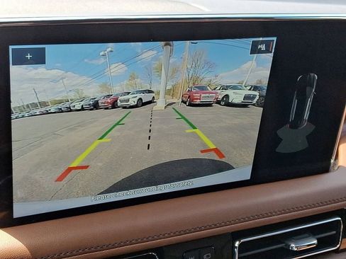 Certified 2022 Lincoln Nautilus Reserve image 19