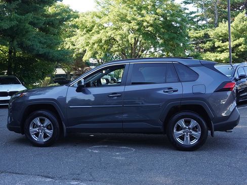 Used 2022 Toyota RAV4 XLE w/ Convenience Package AWD/4WD image 18