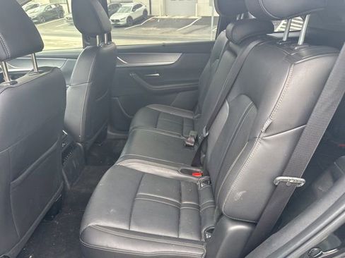 Certified 2024 MAZDA CX-90 3.3 Turbo w/ Preferred Plus AWD/4WD image 18
