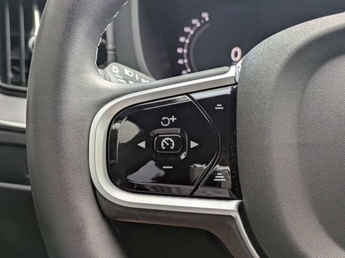 Certified 2026 Volvo XC60 B5 Ultra w/ Climate Package AWD/4WD image 27
