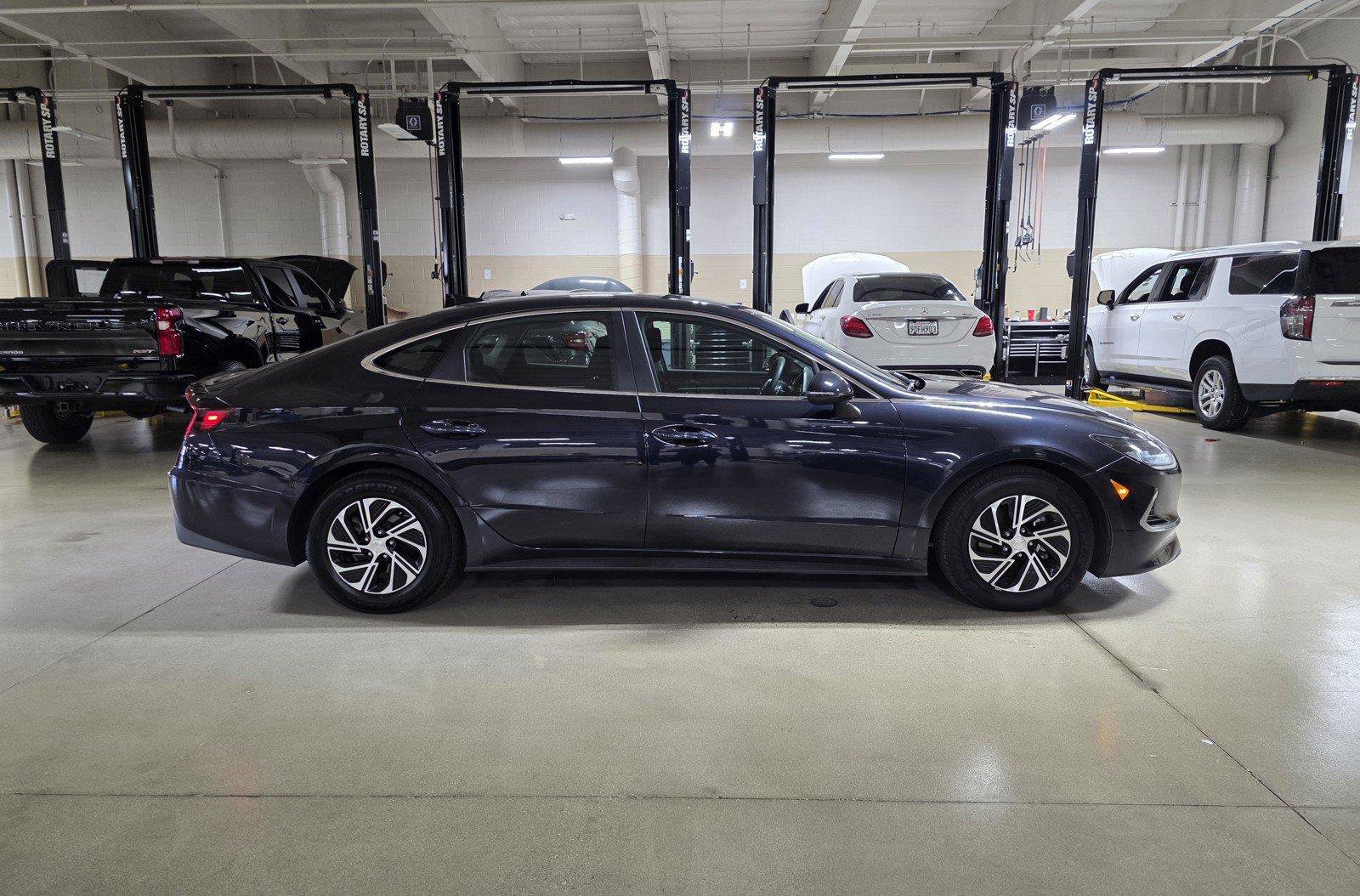 Used 2021 Hyundai Sonata Blue FWD image 8