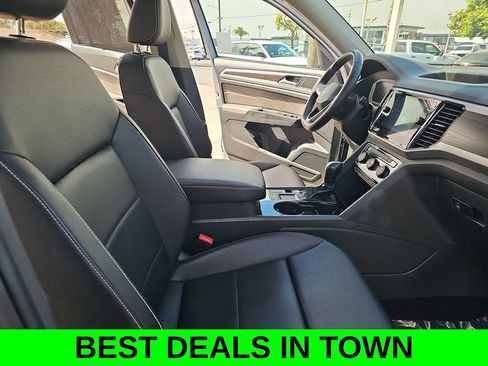 Used 2023 Volkswagen Atlas SE FWD image 10