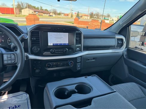 Used 2021 Ford F150 XLT w/ XTR Package image 12