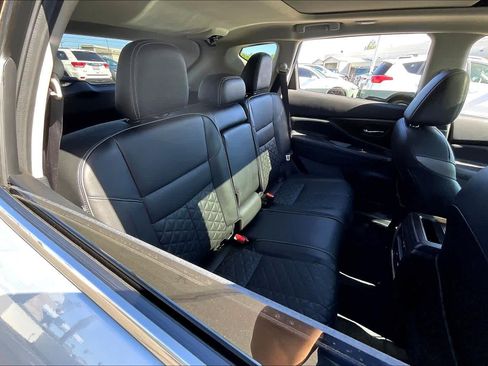 Used 2020 Nissan Murano Platinum image 28