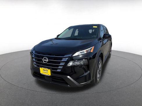 Used 2025 Nissan Rogue SV FWD image 7