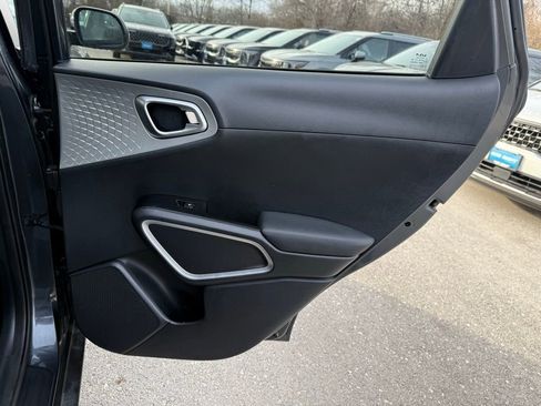 Certified 2024 Kia Soul LX w/ Option Group 015 image 15