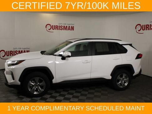Used 2024 Toyota RAV4 XLE AWD/4WD image 4