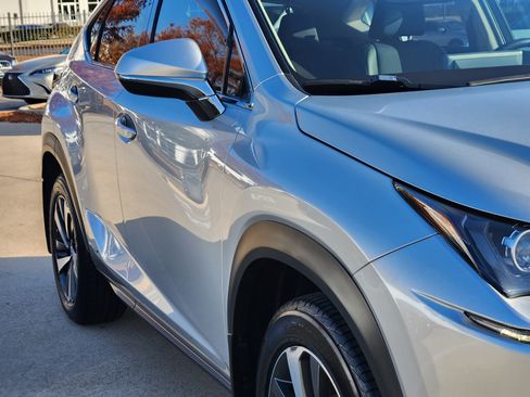 Used 2018 Lexus NX 300h AWD image 8