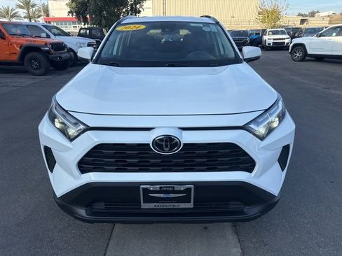 Used 2024 Toyota RAV4 XLE image 9