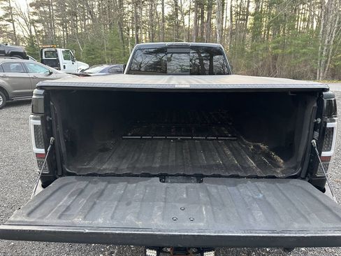 Used 2013 GMC Sierra 3500 Denali image 24