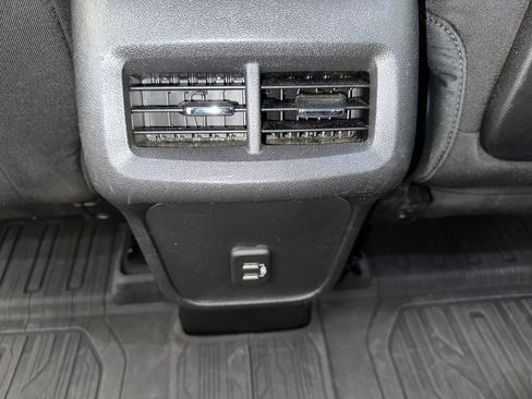 Certified 2022 GMC Terrain SLE w/ Driver Convenience Package image 21