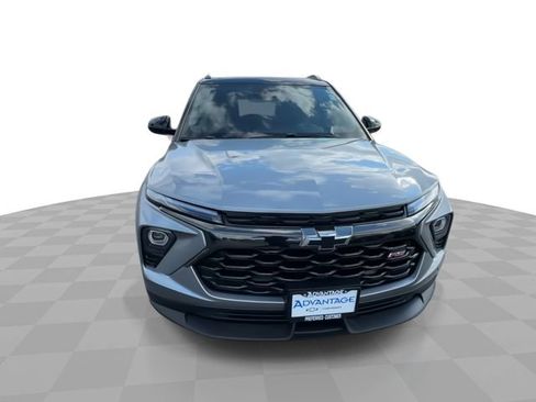 Certified 2025 Chevrolet TrailBlazer RS w/ Convenience Package AWD/4WD image 3