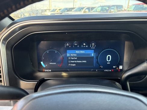 Used 2024 Ford F350 Platinum image 15