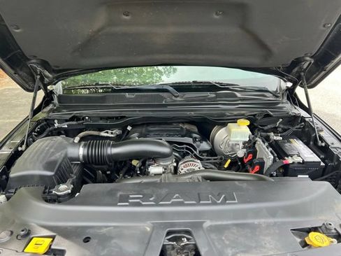 Used 2022 RAM 1500 Big Horn AWD/4WD image 37