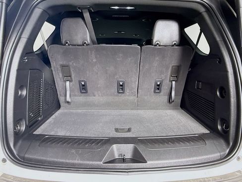 Used 2025 Chevrolet Tahoe LT AWD/4WD image 26