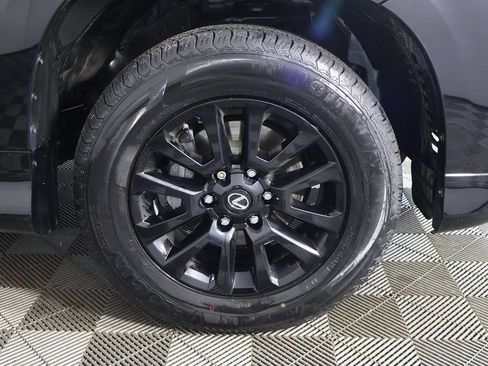 Used 2023 Lexus GX 460 w/ Black Line Special Edition AWD/4WD image 24