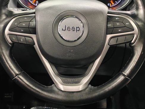 Used 2021 Jeep Grand Cherokee Limited AWD/4WD image 5