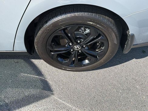 Used 2025 Honda Accord SE image 36