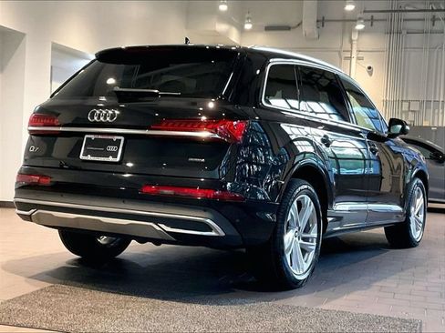 Used 2023 Audi Q7 3.0T Premium Plus AWD/4WD image 8