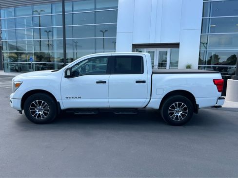 Used 2024 Nissan Titan SV w/ Accessory Utility Package AWD/4WD image 12